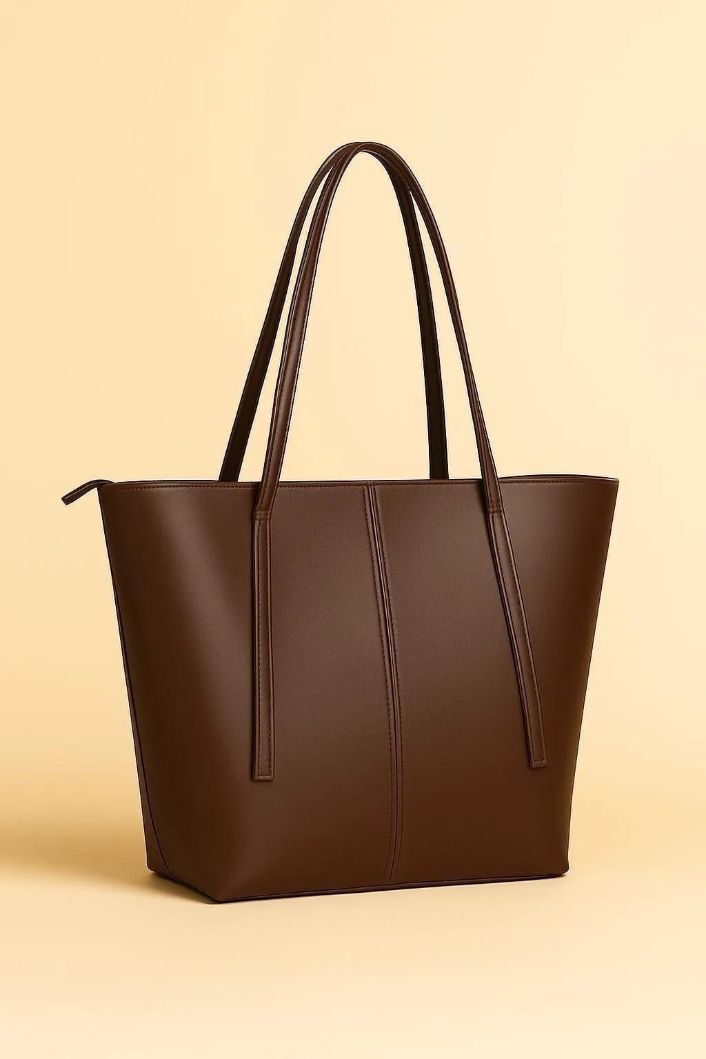 Stylish Womans Rexine Tote Perfect Accessory For Every Occasion