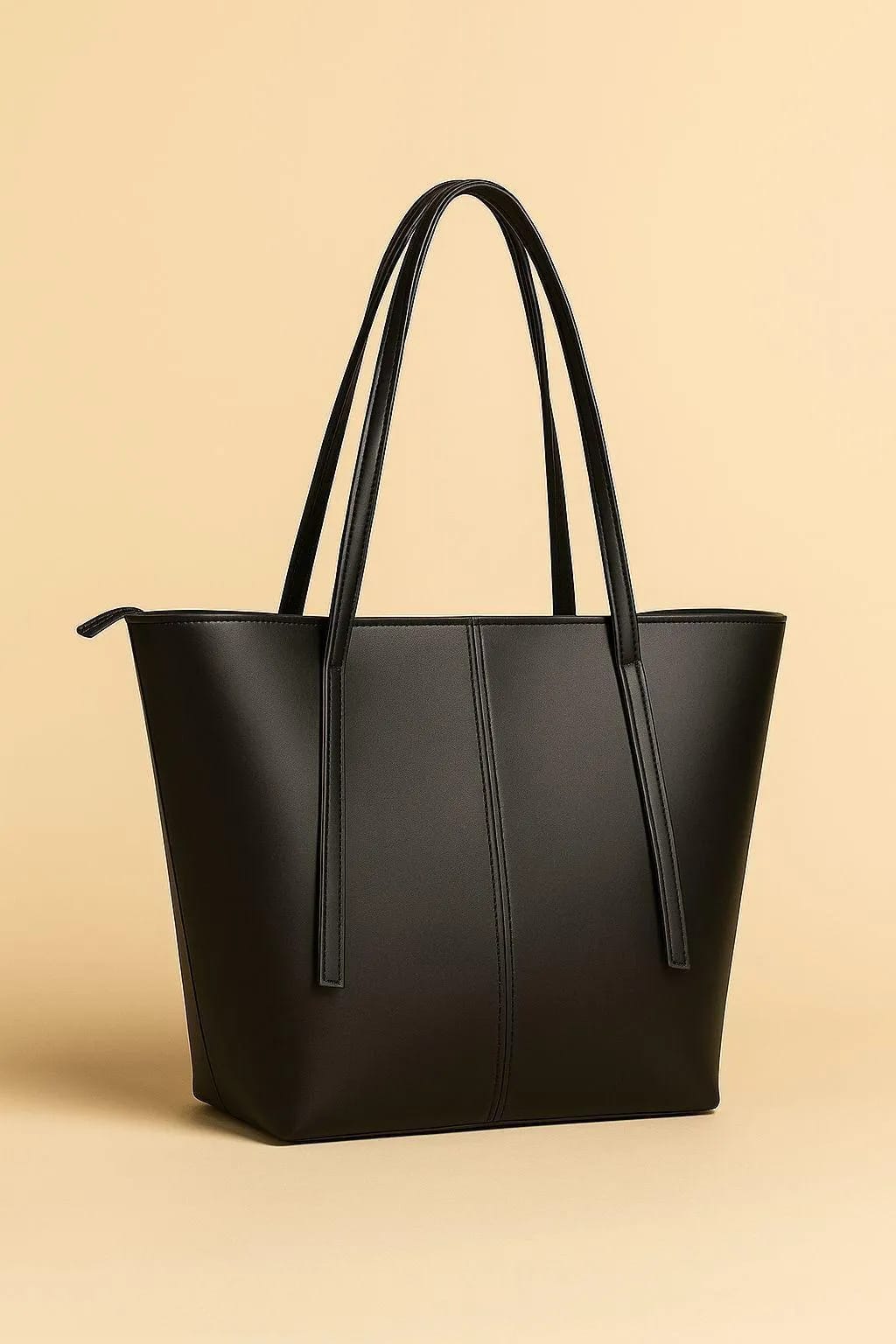 Stylish Womans Rexine Tote Perfect Accessory For Every Occasion
